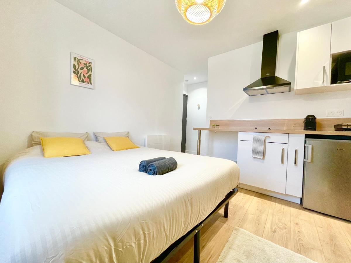 LORIENT CENTRE - Luxueux Appartements - NOUVEAU-WIFI FIBRE Extérieur photo